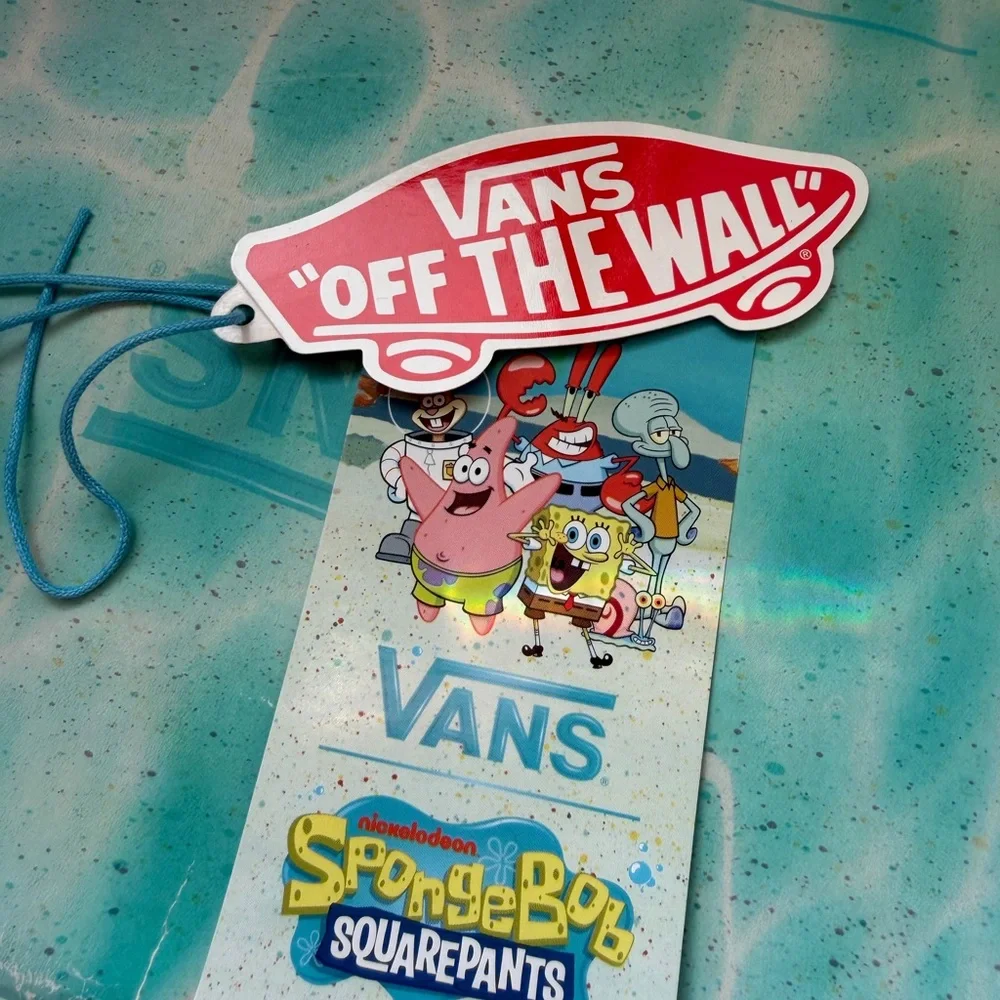 Vans ComfyCush SpongeBob Sneakers - Black and Yellow. New with box. - Picture 9 of 11